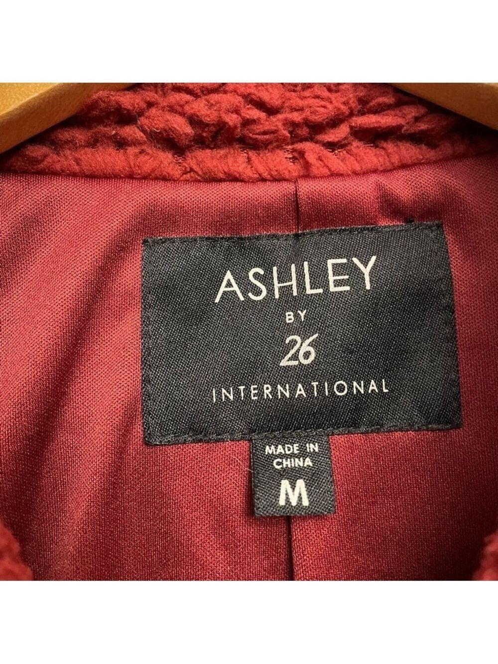 Ashley By 26 International Red Sherpa Zip Up Jacket Medium - Picture 3 of 6